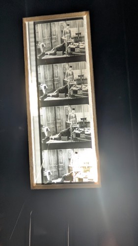 Limited Edition Laurel and Hardy Film Cell Display - Going Bye Bye - No. 18/100 - Picture 5 of 8