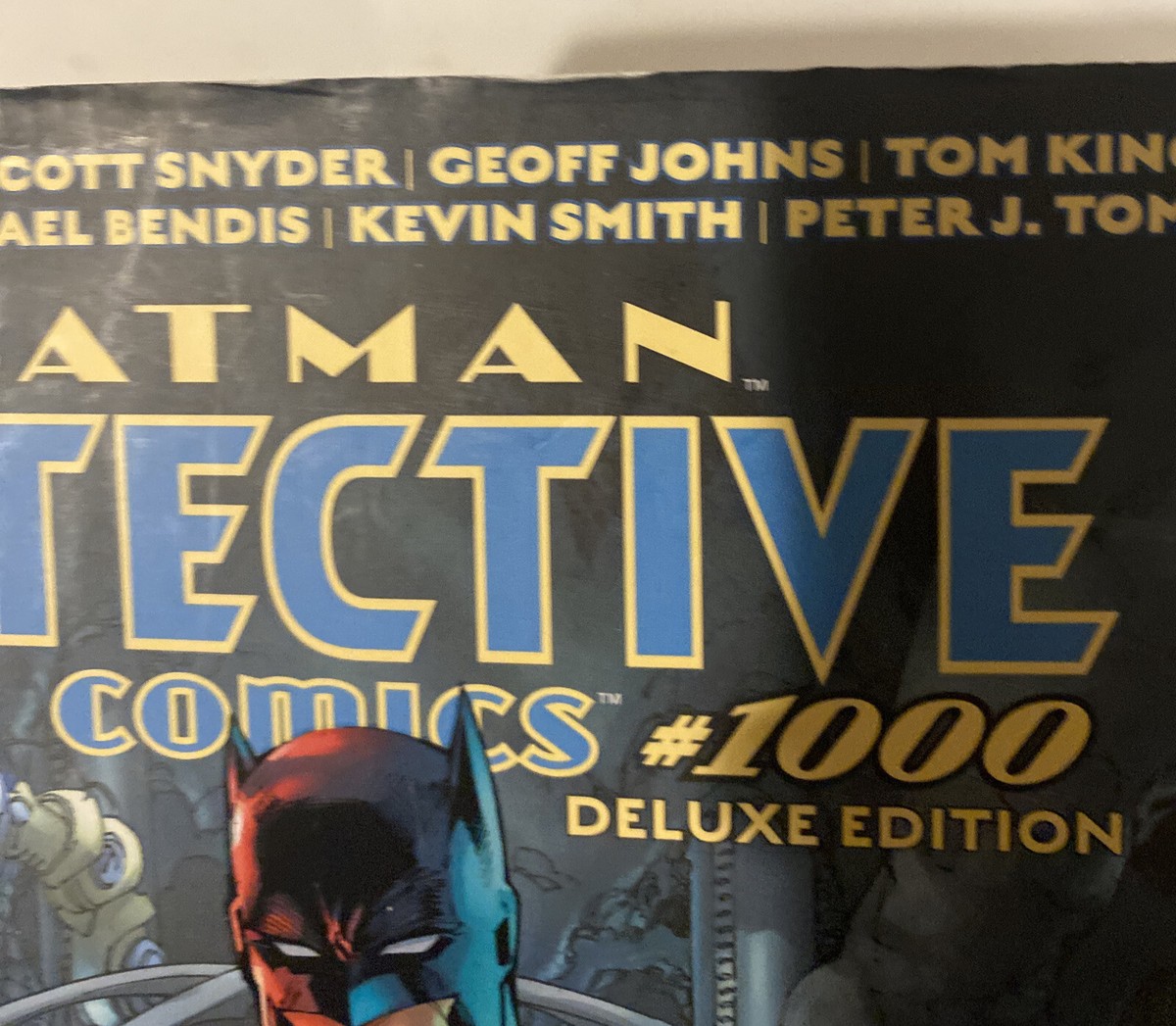 BATMAN DETECTIVE COMICS 1000 - Deluxe Edition - Graphic