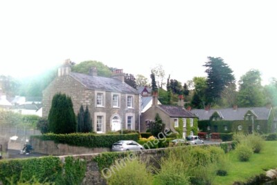 Foto 6x4 Wasserstraße, Rostrevor Rosstrevor Diese georgianischen Häuser überlappen c2010