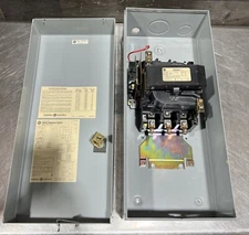 GE CR306 STARTER CR306E1* SIZE 3, 300 LINE CONTROL 90AMP. Partial. Bottom MIA