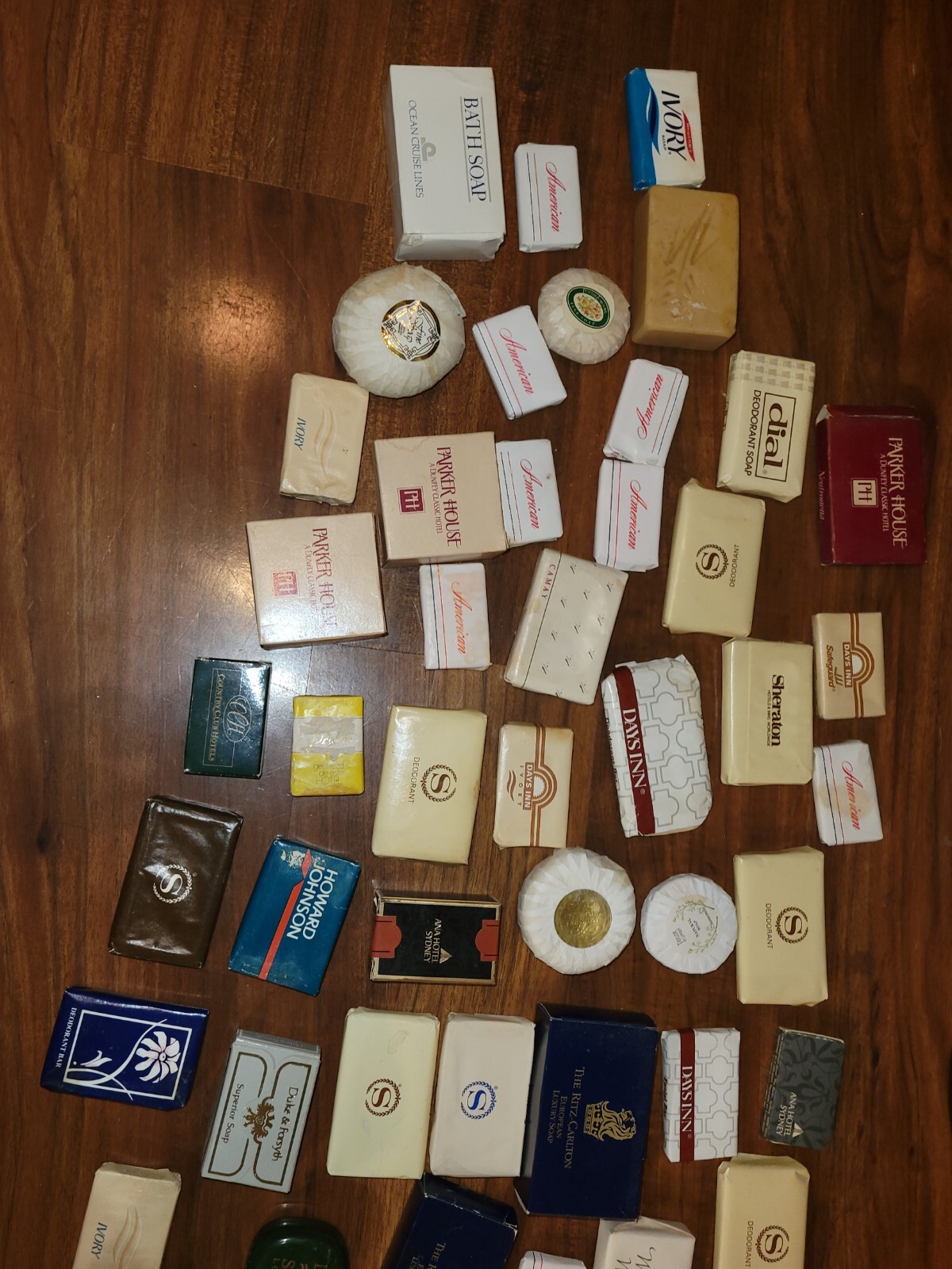 Lot Of 60 Vintage Hotel Soaps Howard Johnson Ritz Carlton Sheraton Days