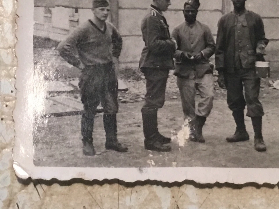 XXX RARA FOTO DE SOLDADOS ALEMANES NEGROS AFRICANOS LEGIÓN ÁRABE GRATIS SEGUNDA GUERRA MUNDIAL Foto 4 de 4