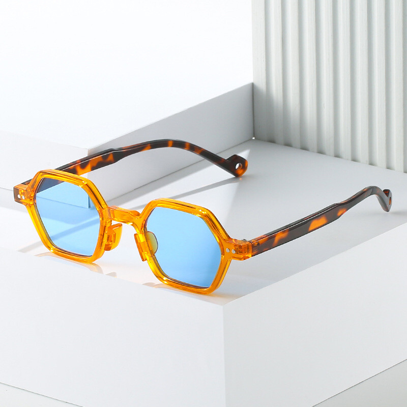 Small Trendy Retro Sunglasses Vintage Hexagonal Frame  display picture 1