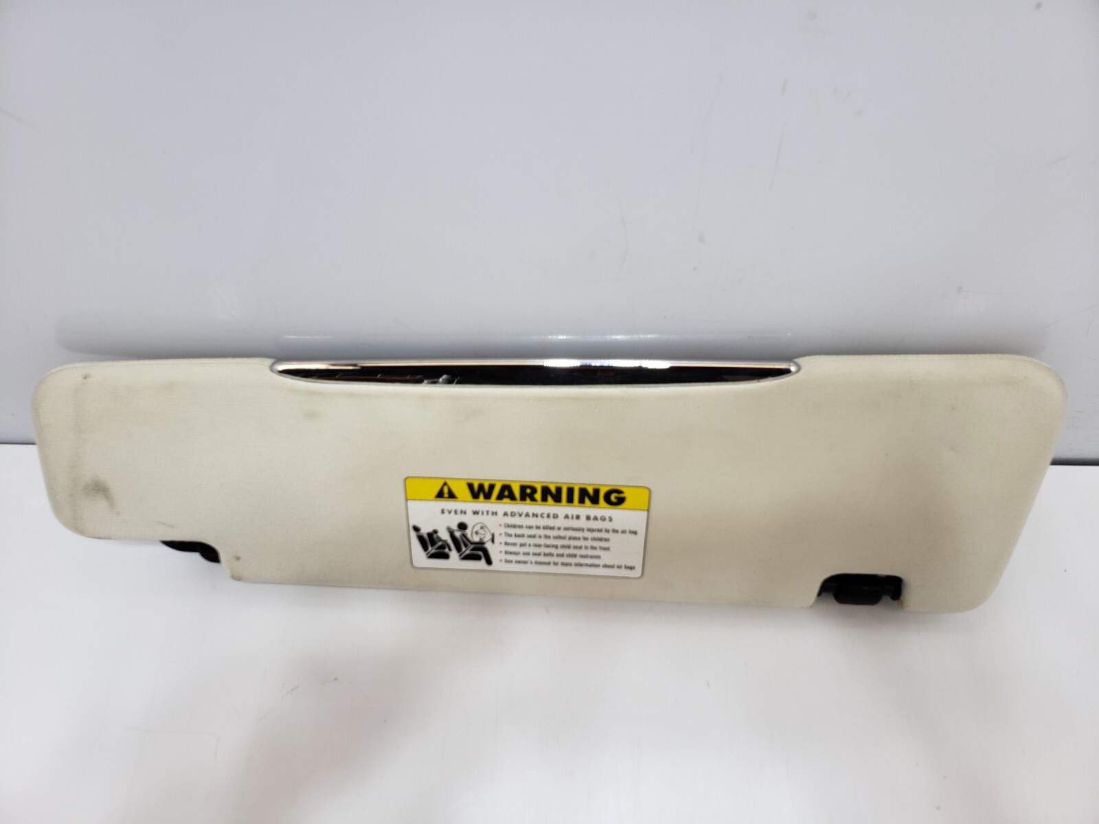 ✅ 10-14 OEM Rolls-Royce Ghost RR4 Front Left Driver Side Sun Visor Beige*