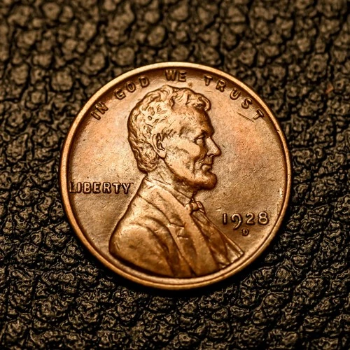 (ITM-7069) 1928-D Lincoln Cent ~ AU+ Condition ~ COMBINED SHIPPING!