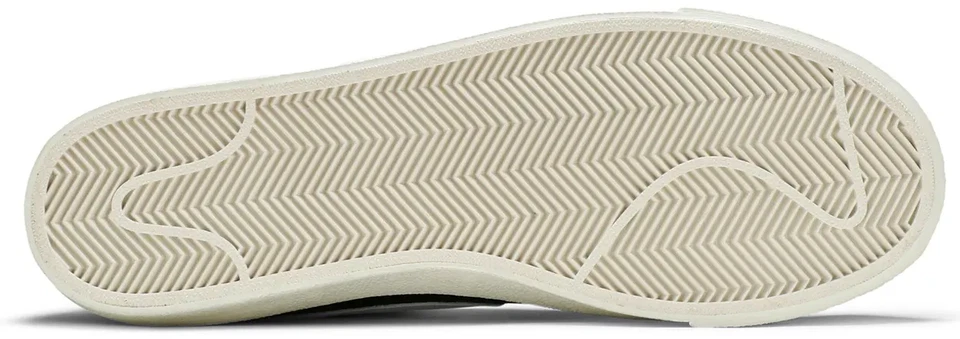 Nike Blazer Mid 77 Vintage Black Sail BQ6806-002 Mens New - Image 4 of 4