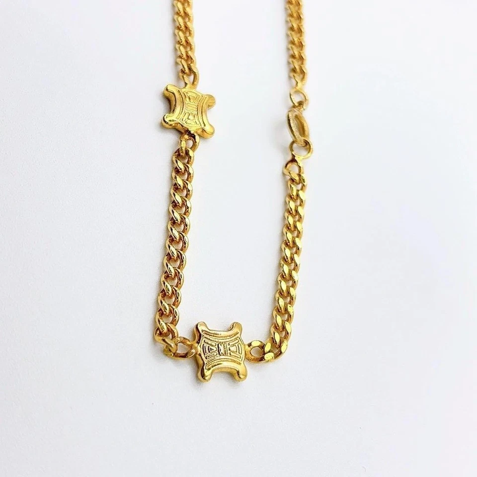 Pulsera CELINE Grabado Vintage Diseño Triunfo Cadena Tono Dorado De Japón Foto 2 de 4