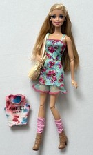 Barbie Fashionistas Fashion Style Deluxe Wave...