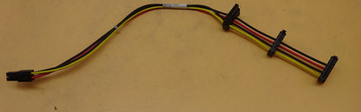 FOXCONN 625261-001 4 Pin Auf 3x SATA  Power Kabel  #GK13515