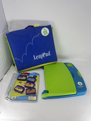 Vtg LeapFrog LeapPad Learning System w/ Magic Pen 5 Cartridges & Books Untested