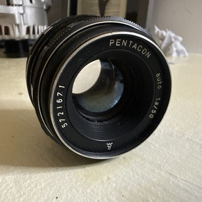 Vintage Pentacon Auto 50mm f/1.8 M42 Screw Mount Manual Focus Standard Lens
