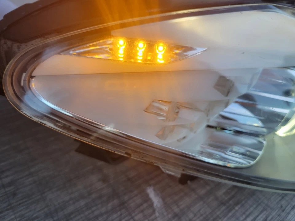 Faro pasajero derecho BMW 535i 528i F10 2011 2012 2013 AFS completo OEM Foto 3 de 4