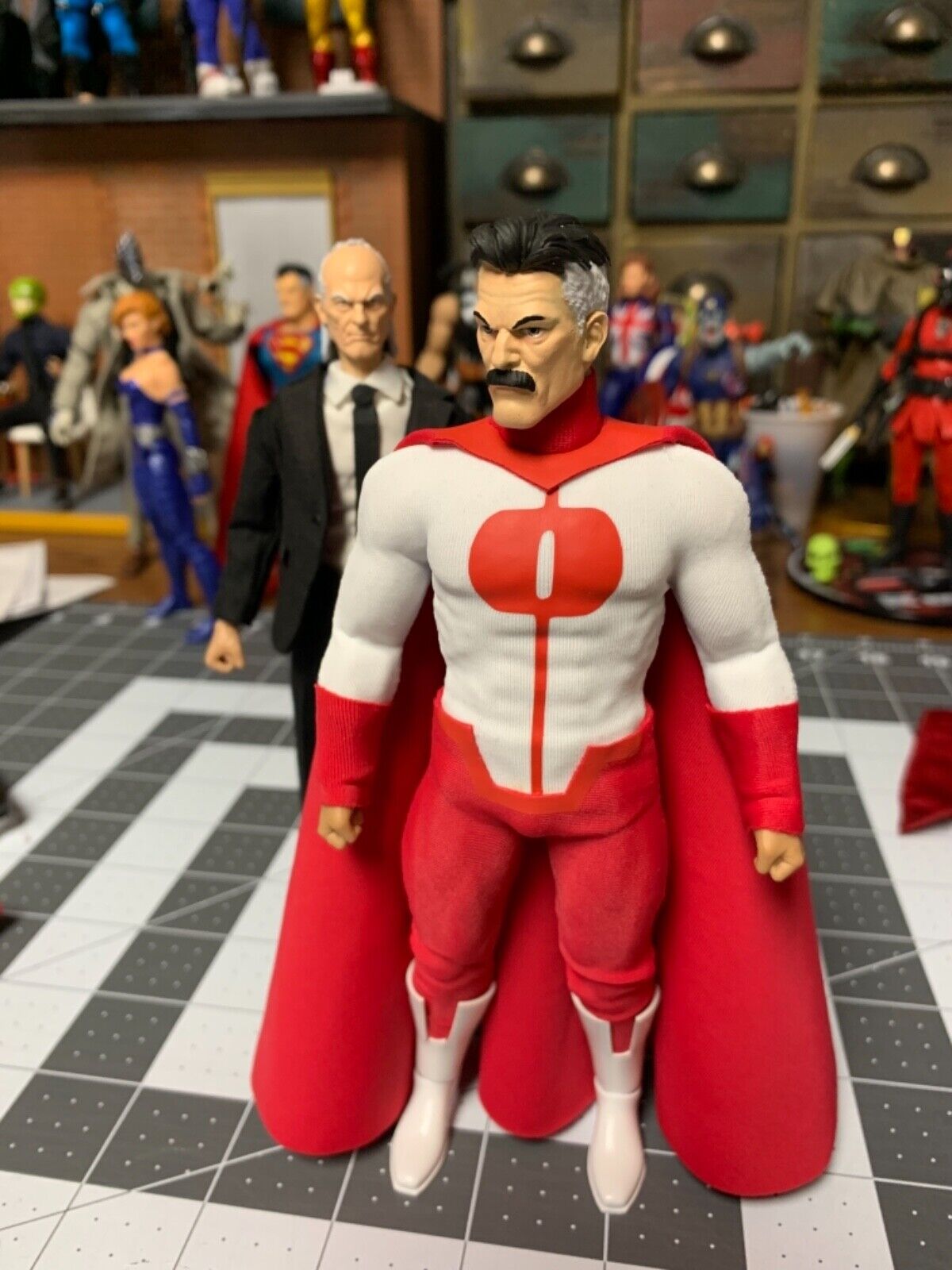 Mezco one 12 , 1/12 scale custom Omniman suit 2.0 ( suit , cape , unpainted  head