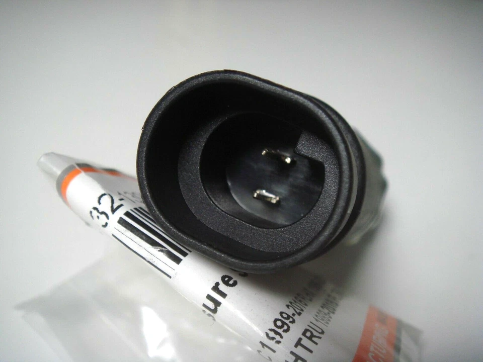 Harley Oil Pressure Sensor Switch 99-16 FLHX FLHTC FLTRX FLHTK V-Twin 32-1396 E4 - Image 3 of 4