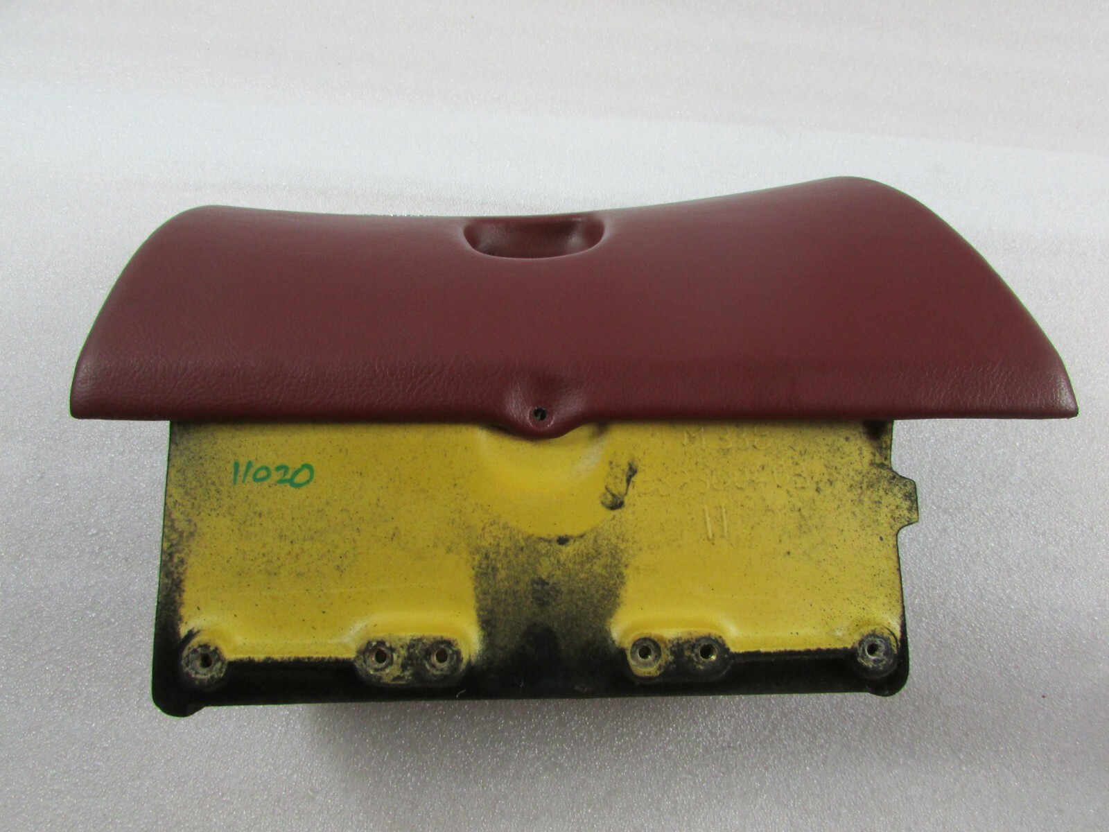 Maserati M128 Coupe, Glove Box w/out Handle, Bordeaux, Used, P/N 66915925