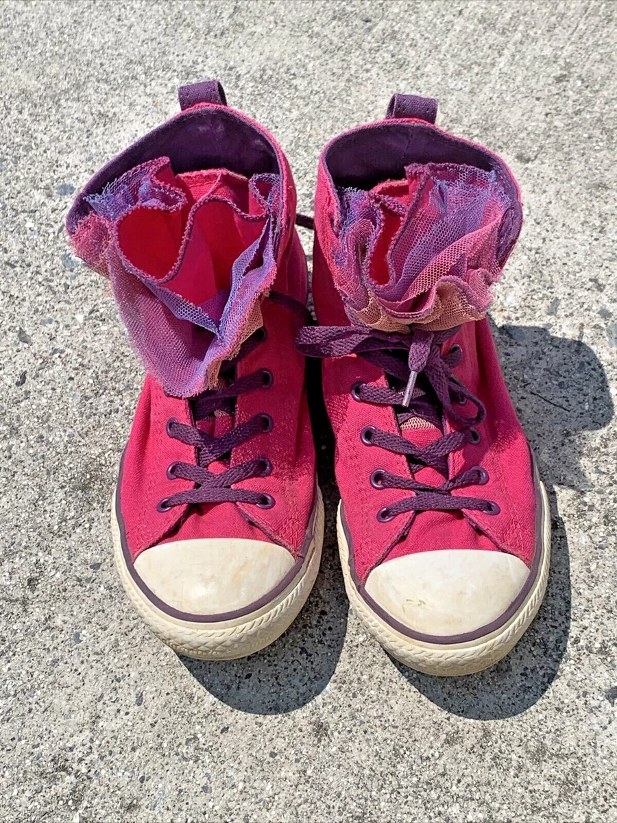 Fuchsia chuck hot sale taylors