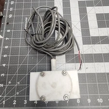 Cole Parmer SPT-050 Flow Sensor 1/2" NPT 0.1-10 GPM KH-33110-10   [Z3B4]