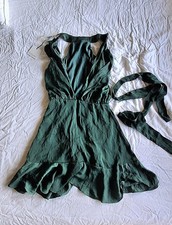 TUSSAH , @TUSSHATHELABEL , Emerald Hampton Dress , Size 8 , New With Tags .