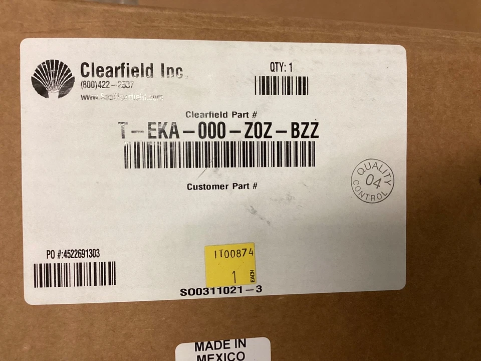 ClearField 2RU FieldSmart FxMP Optical Component Chassis T-EKA-000-Z0Z-BZZ - Image 2 of 4