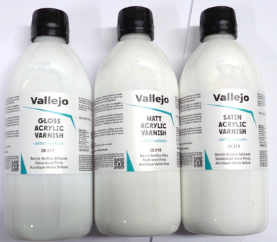 vallejo Varnish (33,98 /l) Acryl Varnish 500 ml Flasche gloss, matt, satin