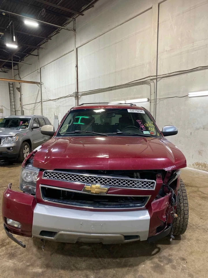 Conjunto de portador diferencial usado se adapta a: Chevrolet Suburban 1500 2007 eje delantero Foto 2 de 4