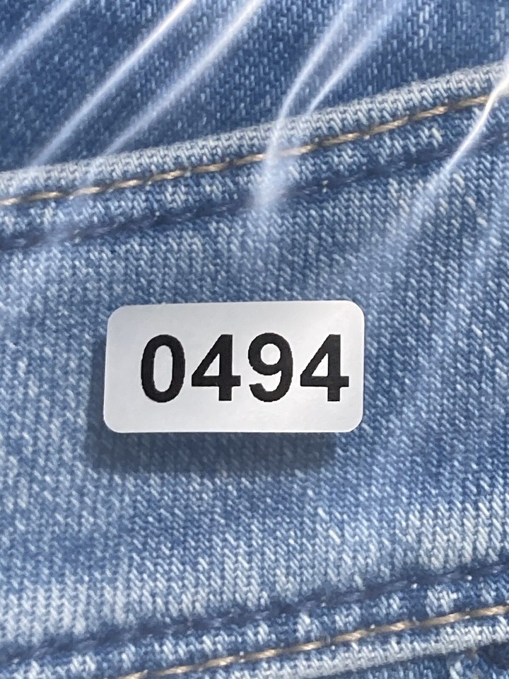 White House Black Market Skimmer Raw Hem Jeans Distressed 28x27 8” Rise