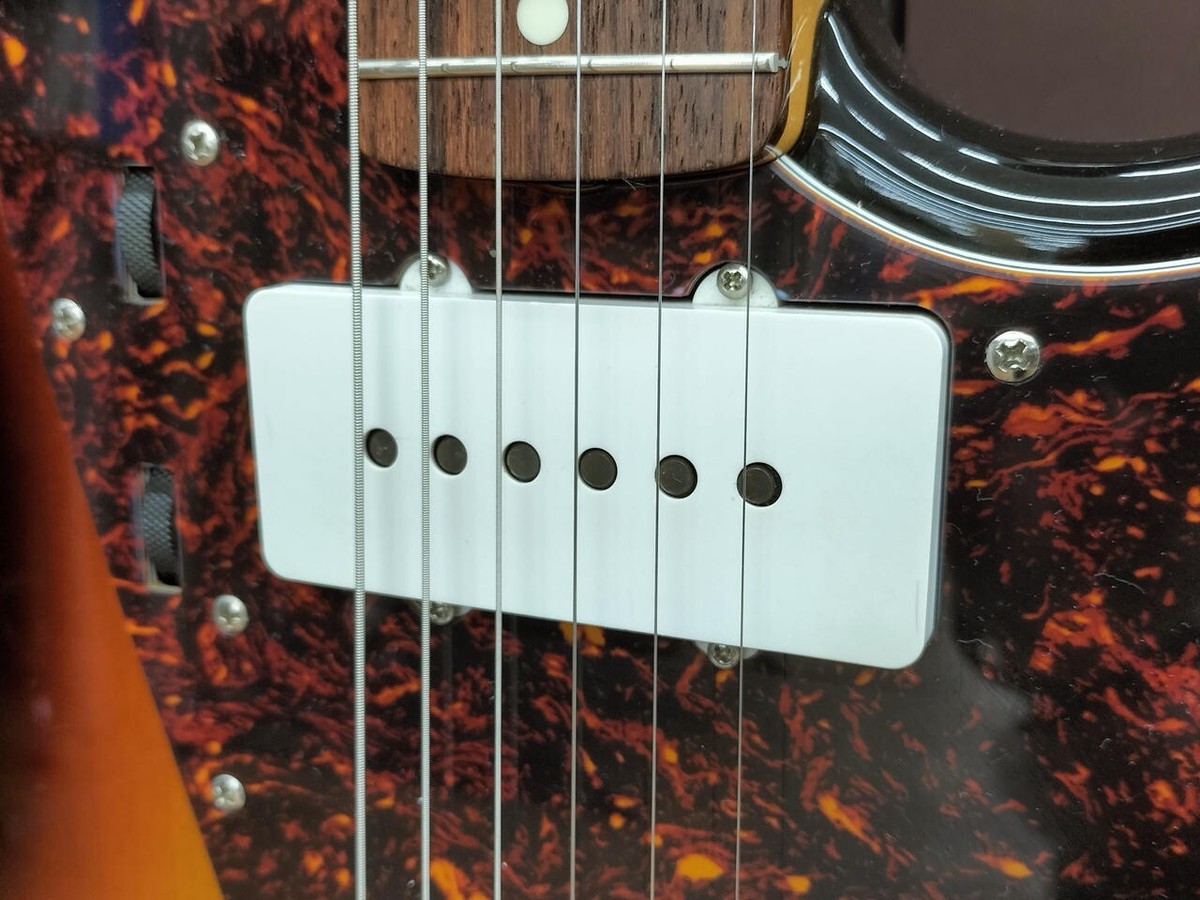 Fender Japan JM66-80 3TS Jazzmaster 3 Tone Sunburst Crafted Fender Japan JM66-80 3TS Jazzmaster 3 Tone Sunburst Crafted