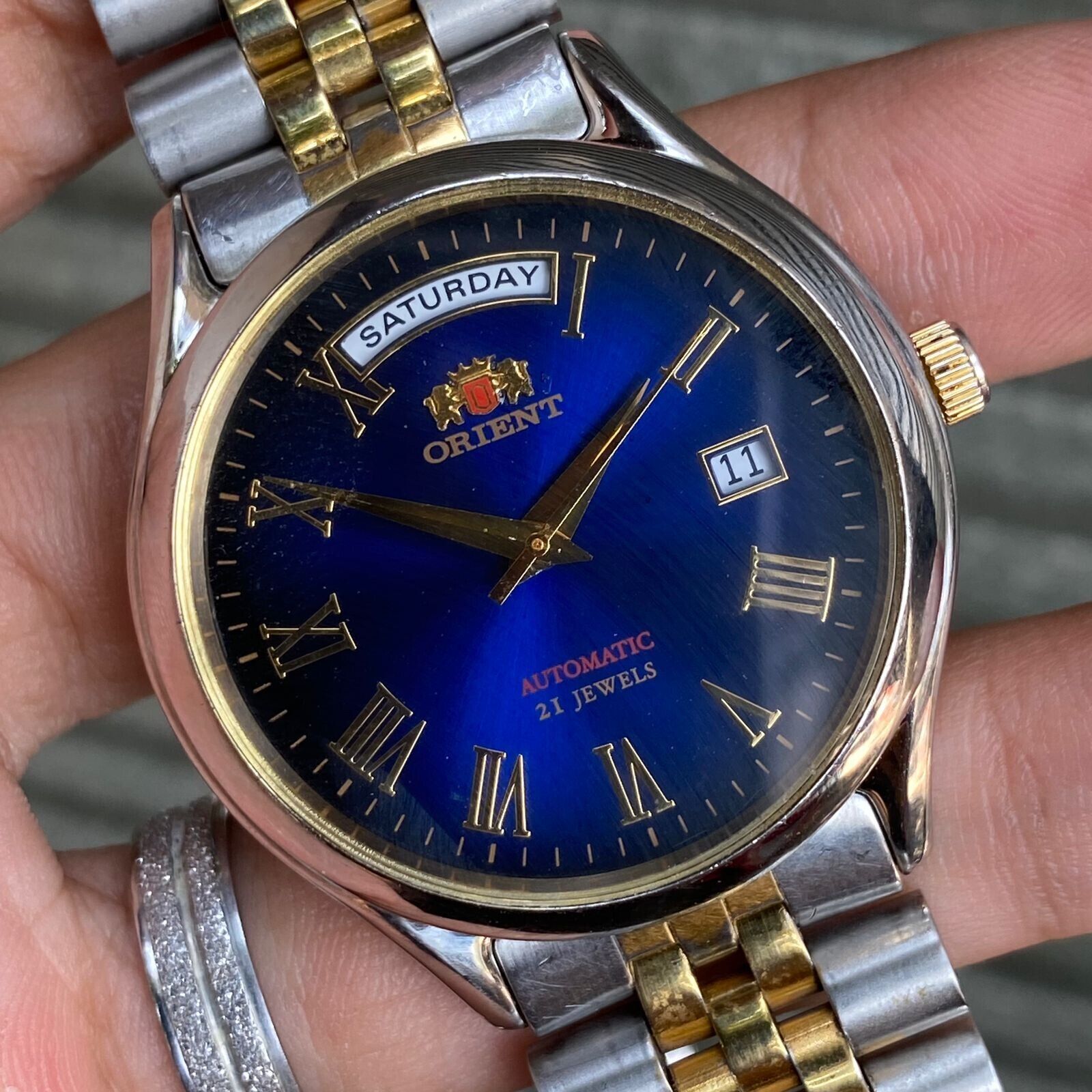 RARE ORIENT President EV0H-A00 CS Day Date Blue Dial Automatic Vintage Watch