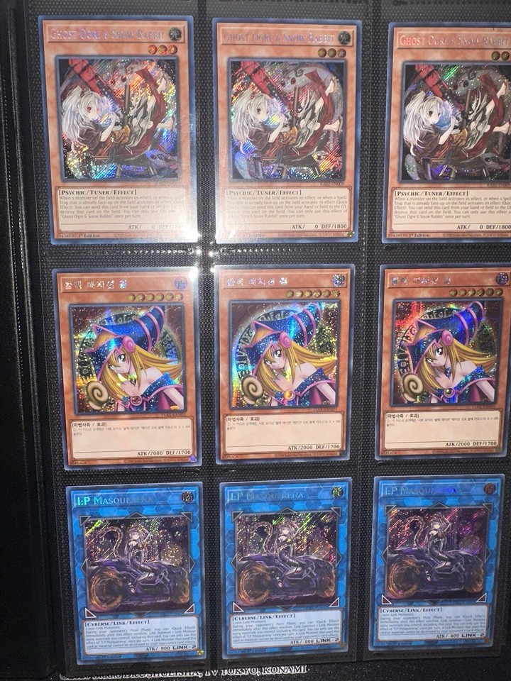 YuGiOh Dark Magician Girl Binder W/playmat! Secret Ultra Quarter