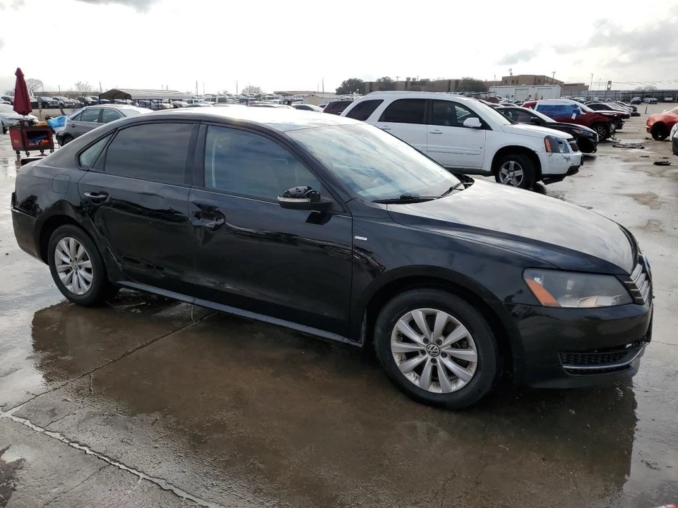 Driver Front Seat Leatherette Electric Fits 12-15 PASSAT 1670838 Foto 4 de 4