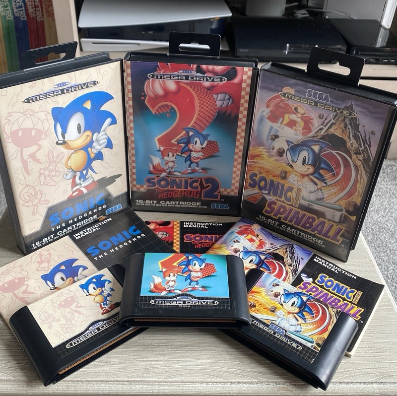 Sega Mega Drive Sonic Bundle Sonic 1, Sonic 2, Spinball Complete.