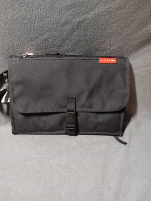 skip hop diaper bag changing pad table Pouch tote  system baby infant newborn
