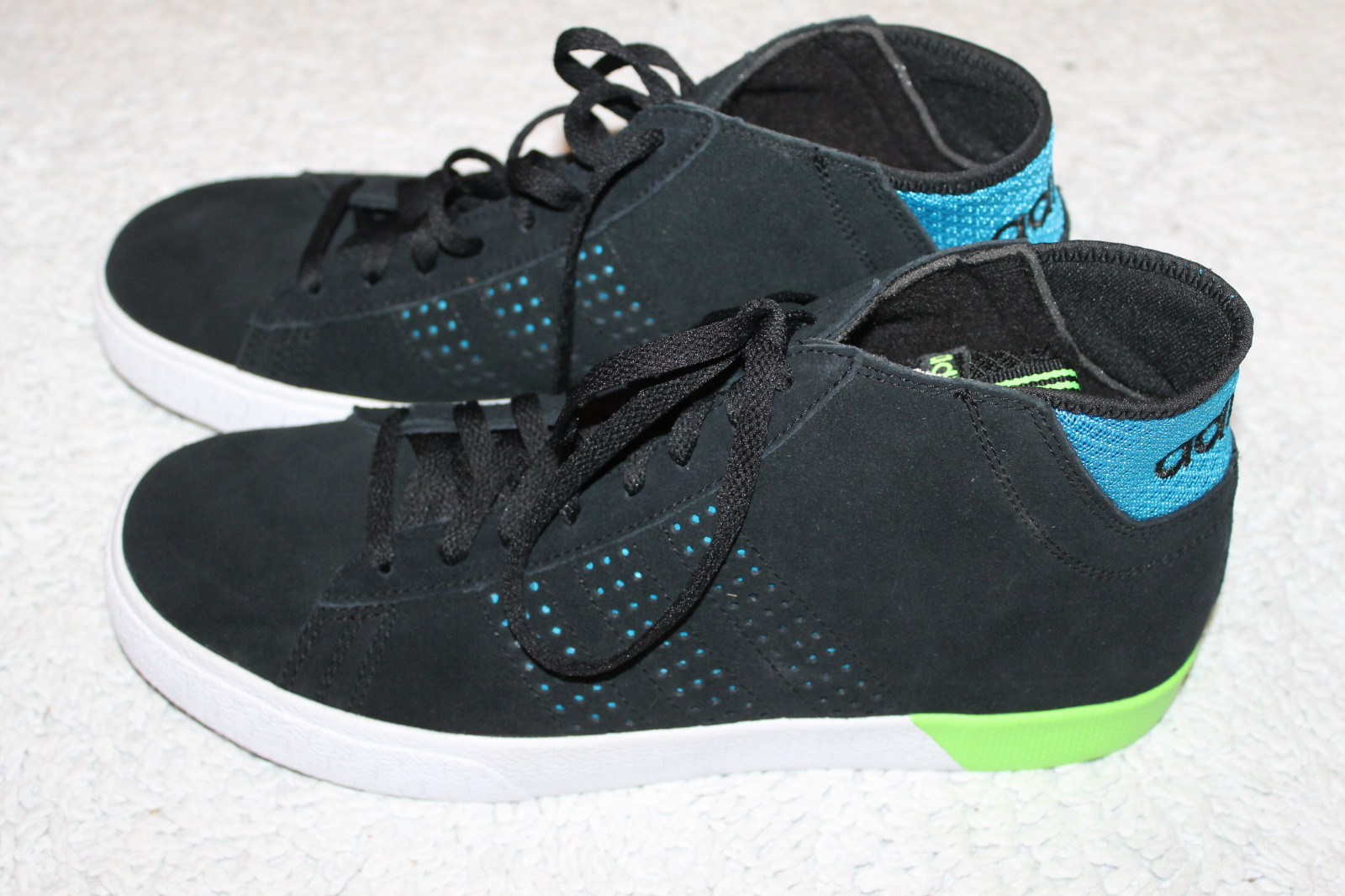 adidas neo boots lila