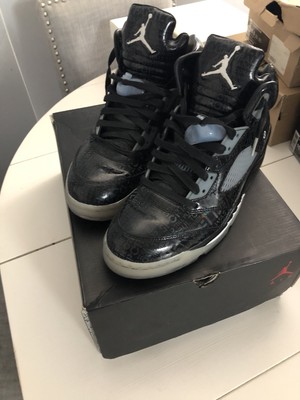 jordan 5 retro doernbecher