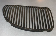 1941 FORD CAR RIGHT HAND FRONT LOWER GRILLE   11A-16034