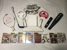 Nintendo Wii Bundle (Console, Controllers, Games and More!), Read Description!