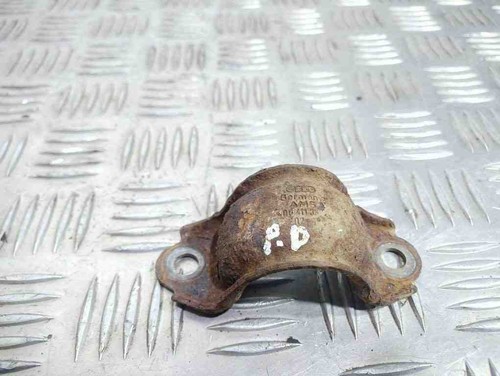 AUDI A4 8D2, B5 Stabilisatorhalterung vorne rechts 4D0411336 2.00 31388962