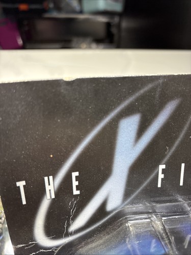 Vintage X-Files Agent Mulder & Alien Fight The Future Series 1 #16110 & 16100 - Picture 14 of 17