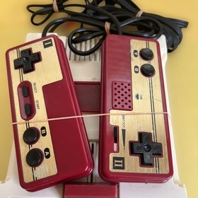 Nintendo Famicom HVC-001 AV Console with AC Adapter, Retro Game System