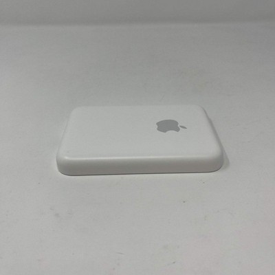 Apple MagSafe Battery Pack White Charger