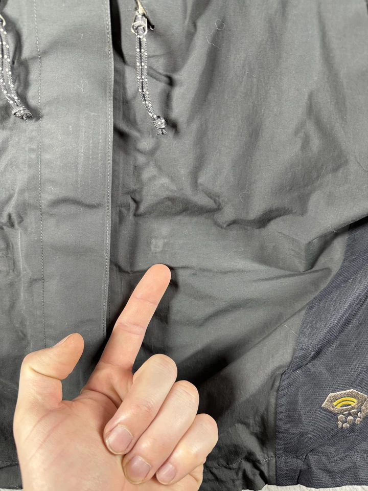 Chaqueta Mountain Hardwear Mujer Talla 8 Negro Gris Conducto Abrigo Impermeable con Capucha Foto 4 de 4