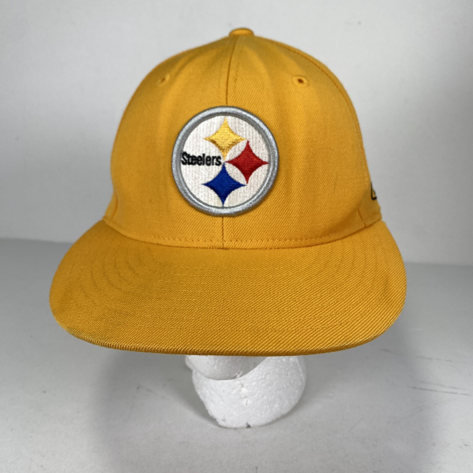 Pittsburgh Steelers Reebok NFL Embroidered Logo Sideline Cap 6 7/8 One Size