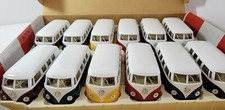 Kinsmart 1962 Volkswagen Classical Bus 1:32 Diecast Love Peace set of 12