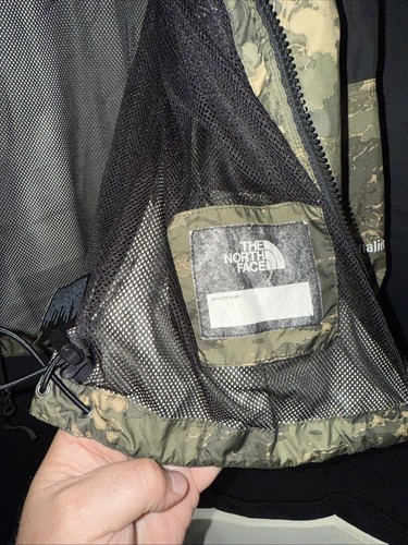 The North Face Windwall Camo windbreaker sz 18/20 Youth XL Water resistant Zipup - Picture 7 of 10