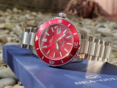 Seagull Ocean Star - Rotes Zifferblatt - Taucheruhr 200m - Saphirglas - Hi-Beat