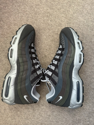 Nike Air Max 95 Premium 'Rainbow' Brand new and boxed UK