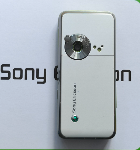 Original Unlocked Sony Ericsson K660 K660i 2G /3G HSDPA 2100 Mobile Phone 32 MB - Picture 3 of 8