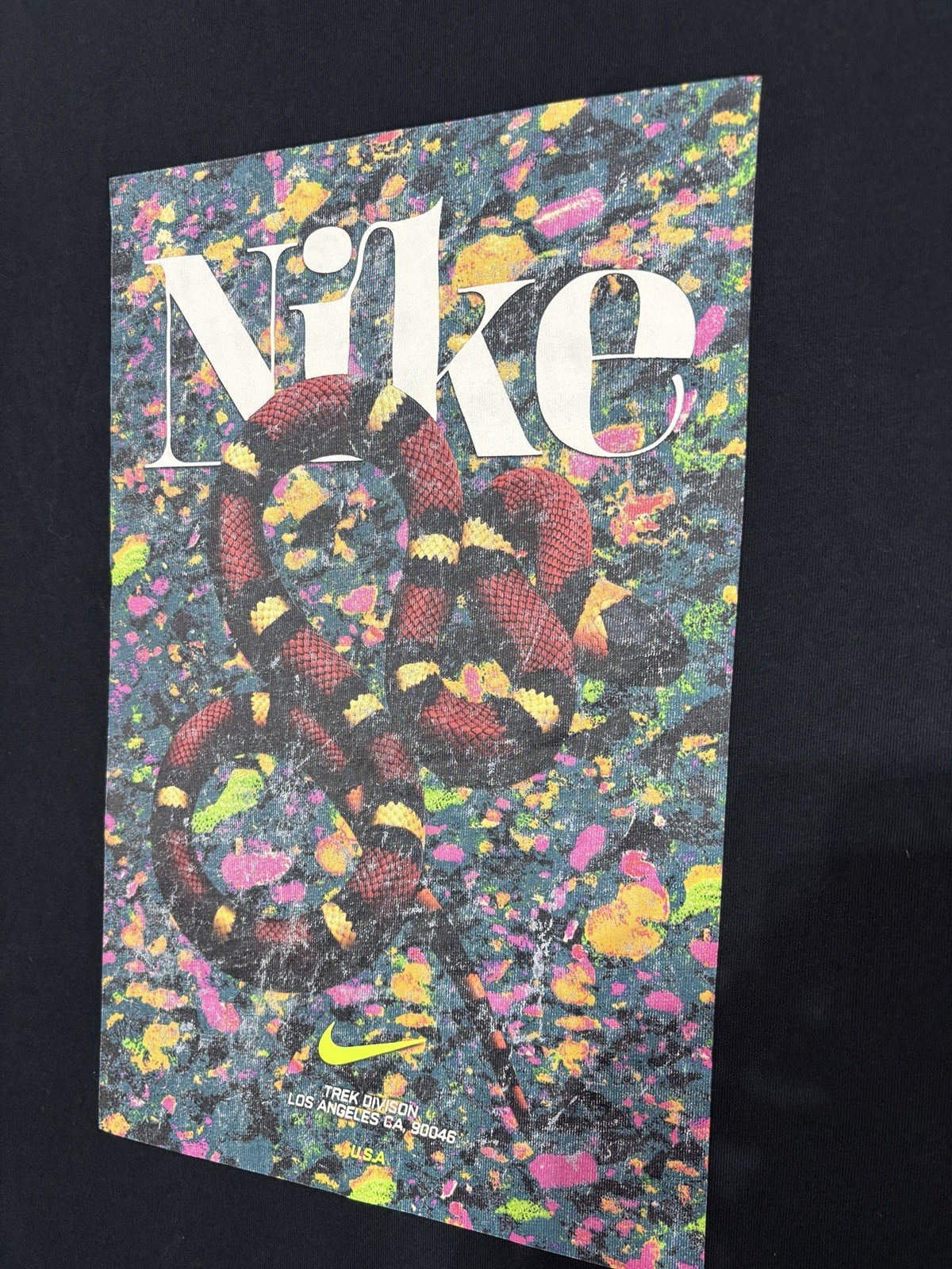 Nike Sportswear Snake Graphic Print T-Shirt Black DV0001 Men’s Size 2XL thumbnail 5