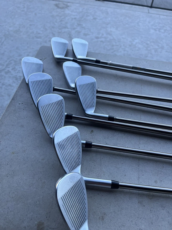 Juego de hierro Cobra Radspeed de una longitud 4-SW grafito rígido -1/2 pulgada Foto 3 de 4