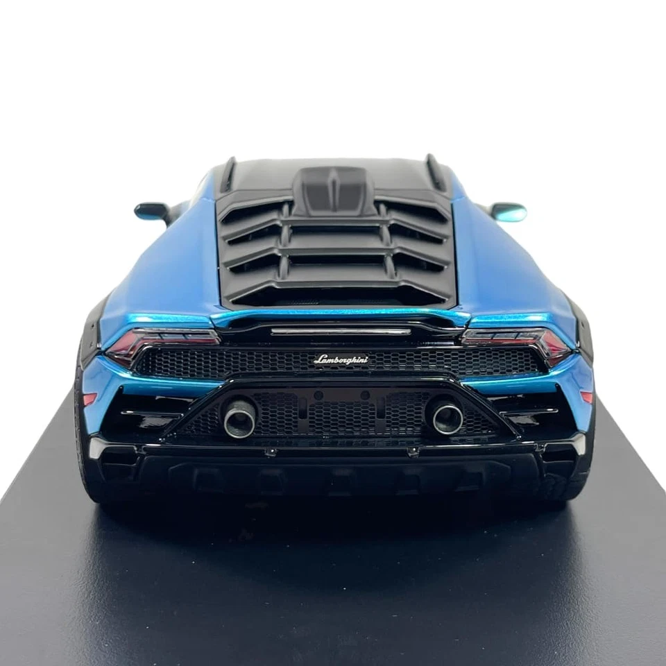 Modellino Auto Top Speed 1/18 Lamborghini Huracan Sterrato Blu Aegir - Immagine 4 di 4